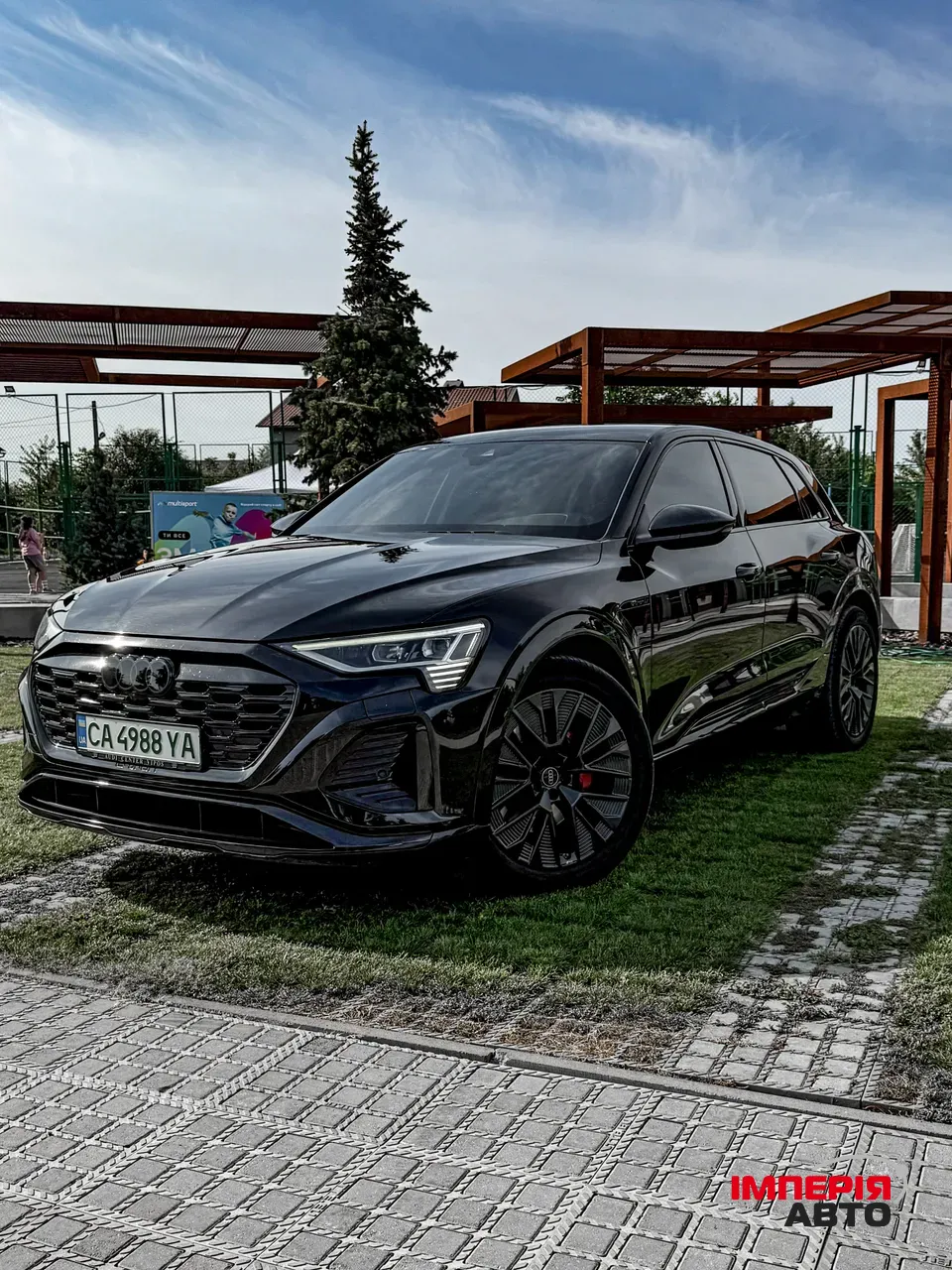 Audi Q8 e-tron - фото 3