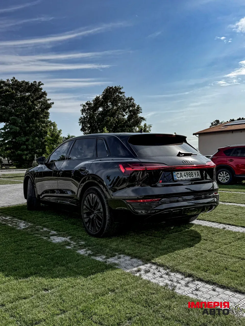 Audi Q8 e-tron - фото 18