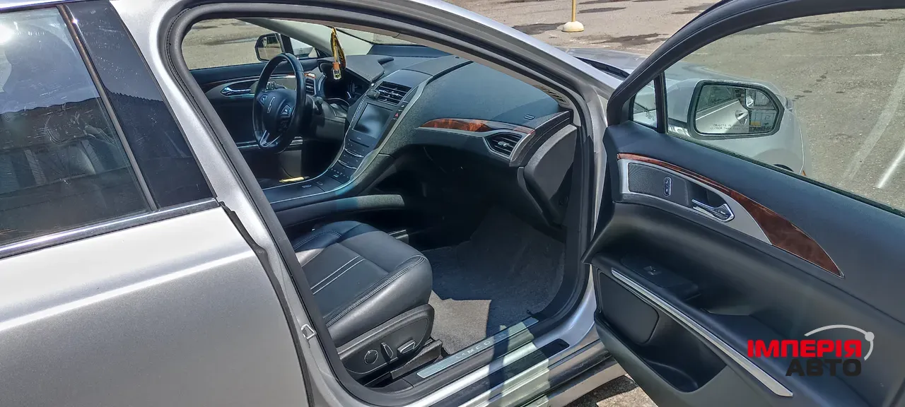 Lincoln MKZ - фото 35