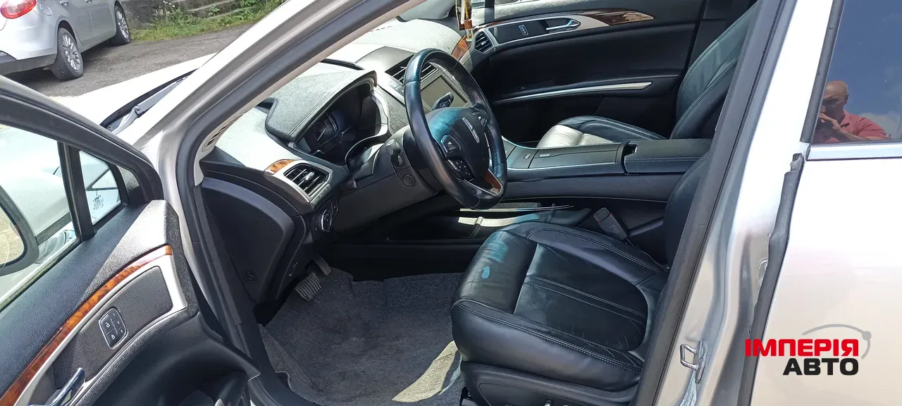 Lincoln MKZ - фото 26