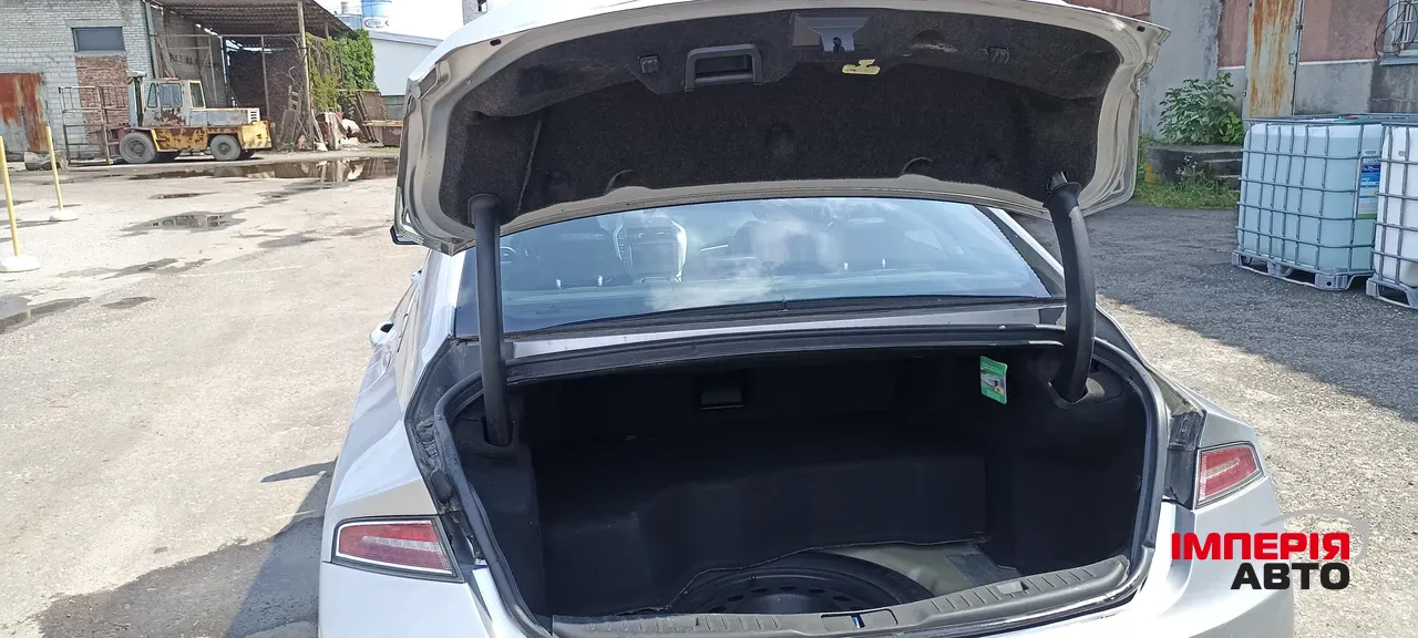 Lincoln MKZ - фото 18