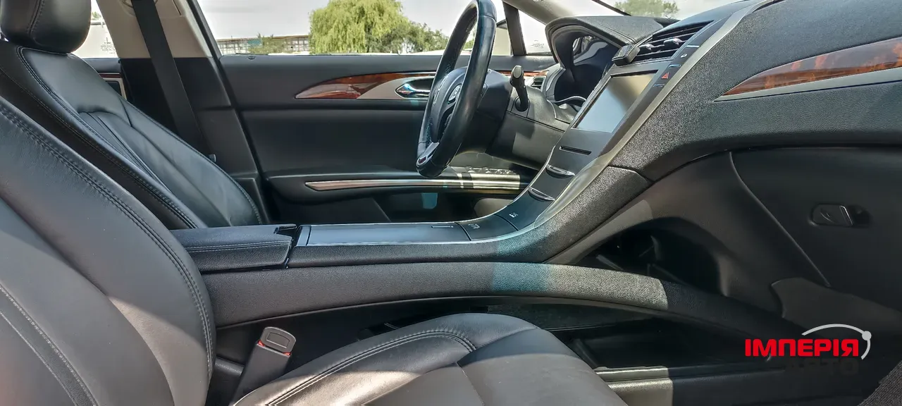 Lincoln MKZ - фото 28