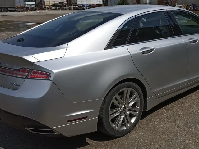 Lincoln MKZ - фото 4