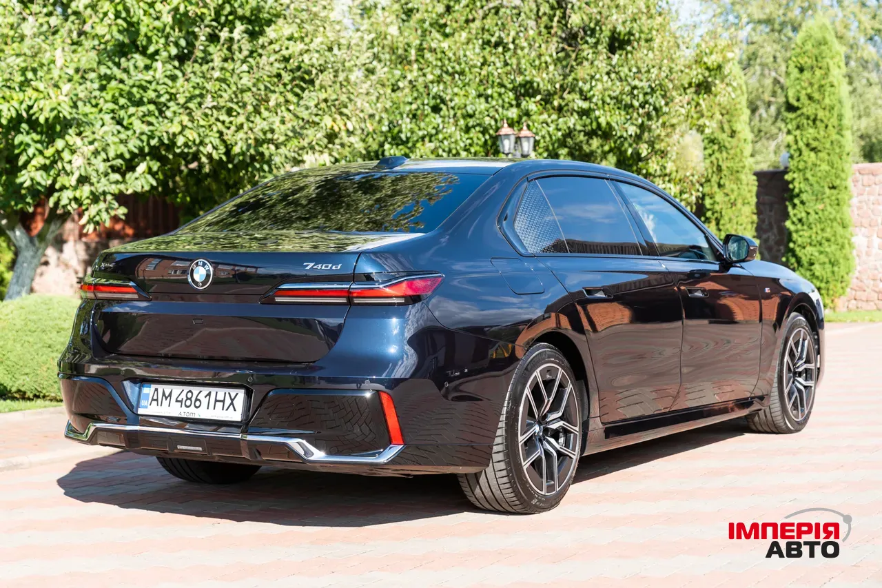 BMW 7 серії - фото 6