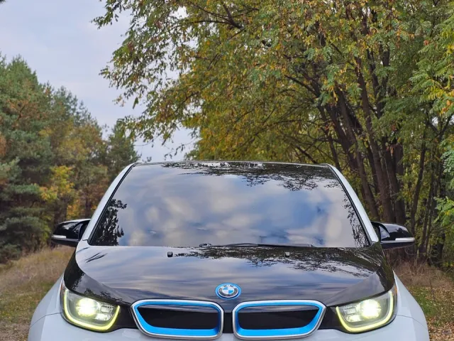 BMW i3 - фото 4