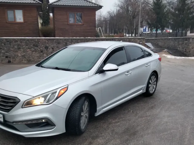 Hyundai Sonata - фото 2