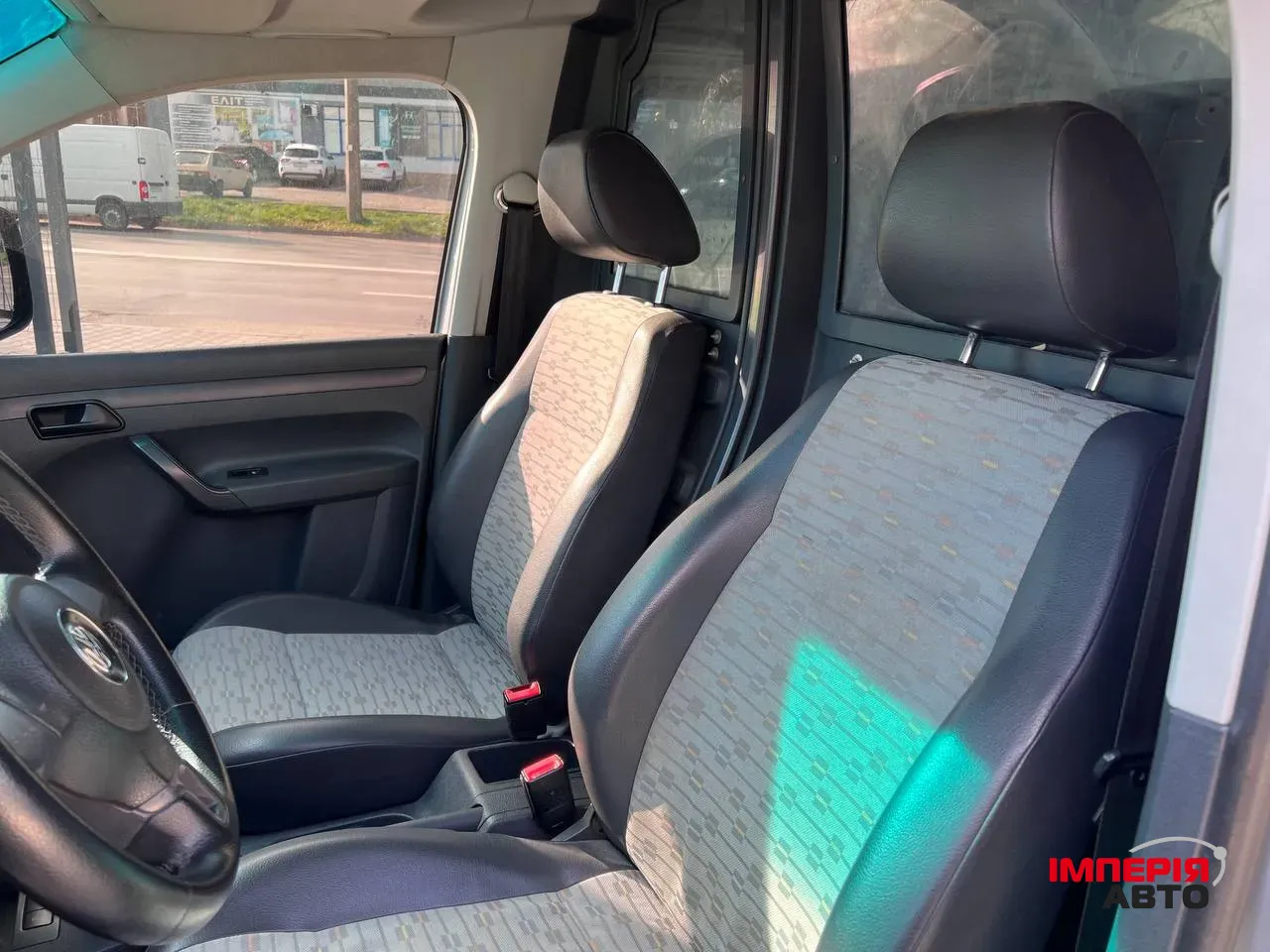 Volkswagen Caddy - фото 3