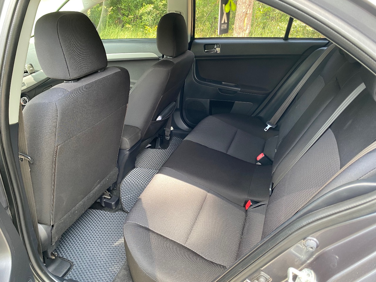 Mitsubishi Lancer - фото 8