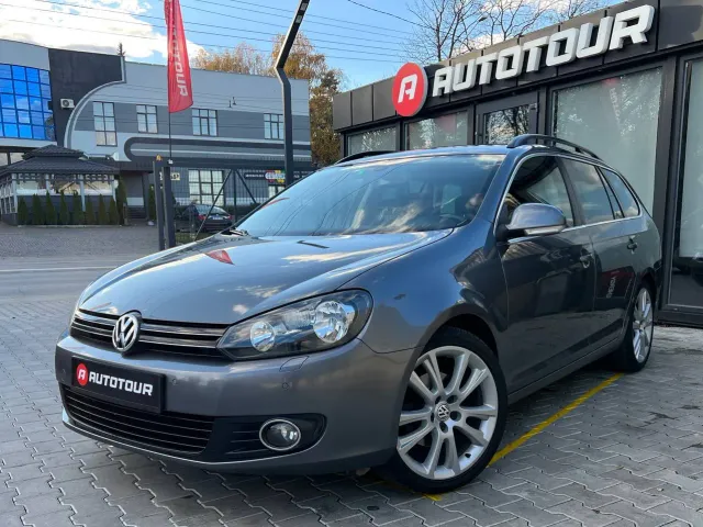 Volkswagen Golf - фото 2