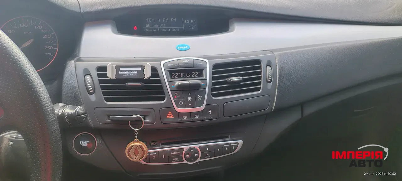 Renault Laguna - фото 19