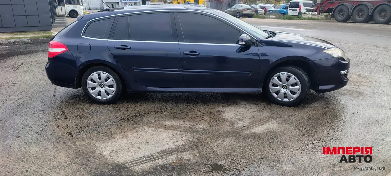 Renault Laguna - фото 5