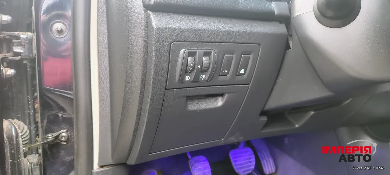 Renault Laguna - фото 11