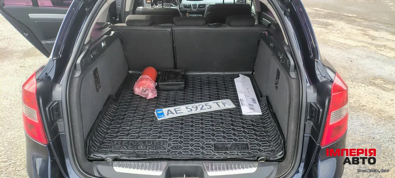 Renault Laguna - фото 16