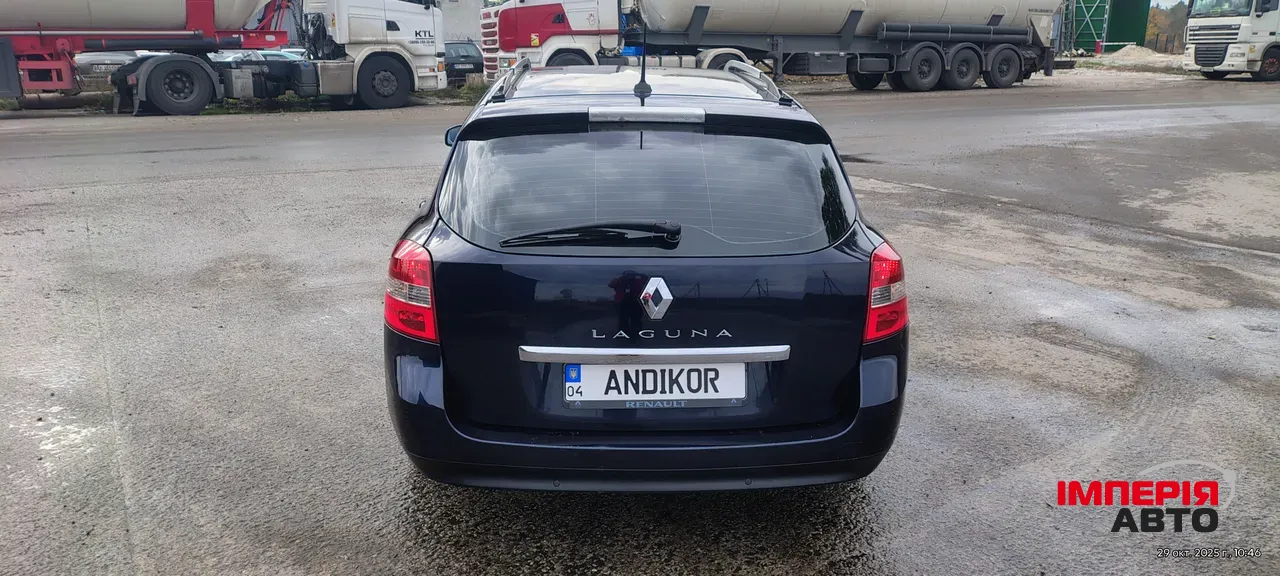 Renault Laguna - фото 7