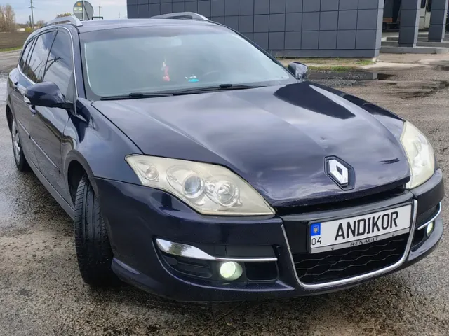 Renault Laguna - фото 3