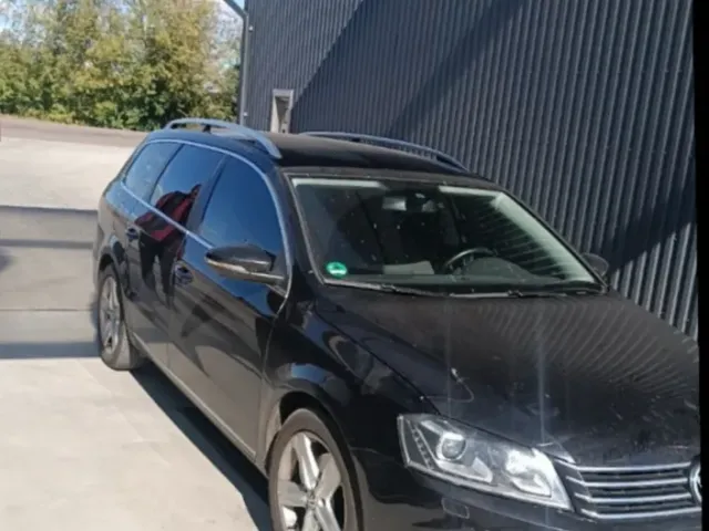 Volkswagen Passat - фото 2