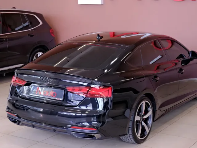 Audi A5 - фото 5