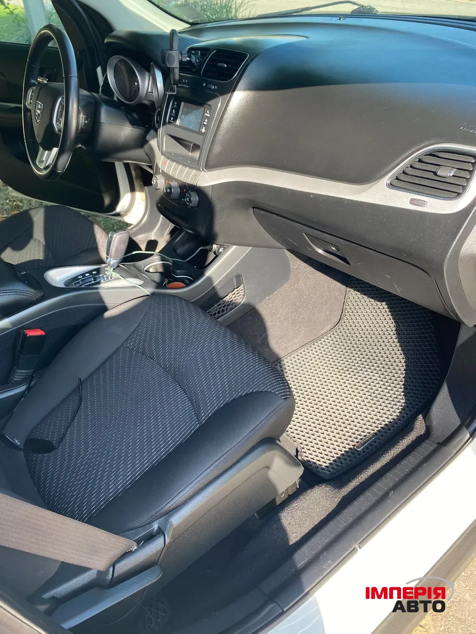 Dodge Journey - фото 9