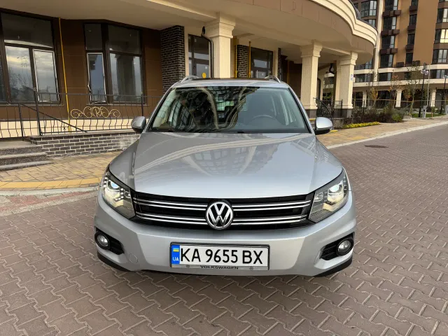 Volkswagen Tiguan - фото 3