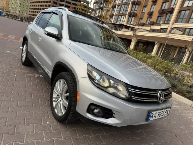 Volkswagen Tiguan - фото 2
