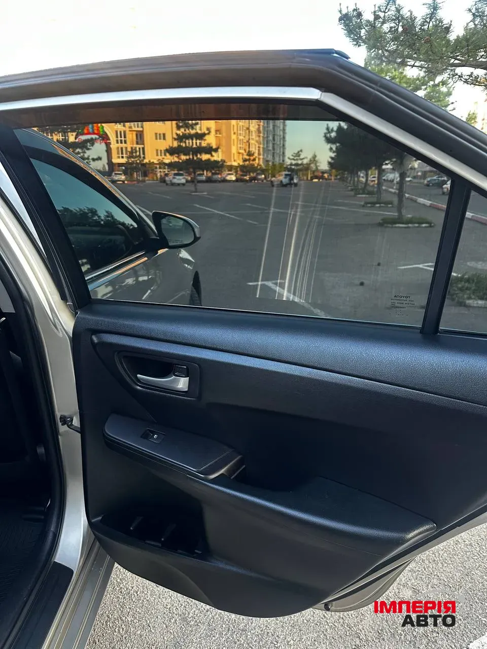 Toyota Camry - фото 5