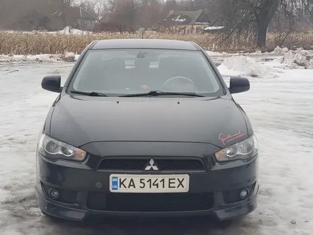 Mitsubishi Lancer - фото 2