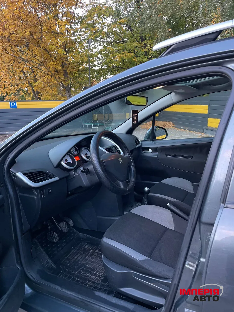 Peugeot 207 - фото 7