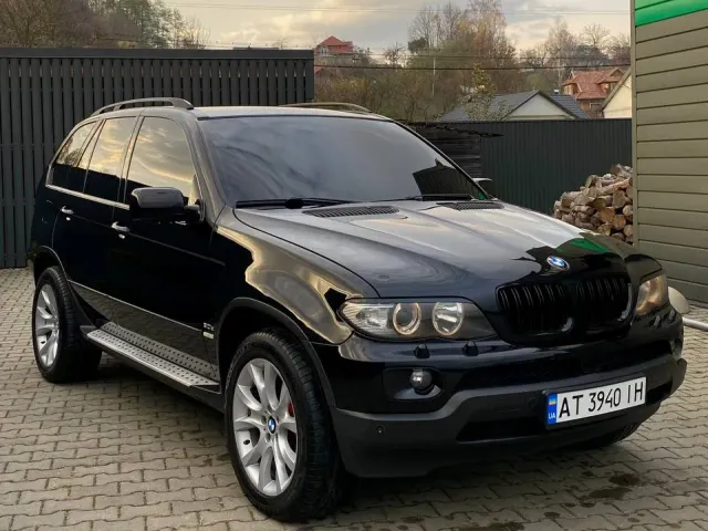 BMW X5 - фото 1