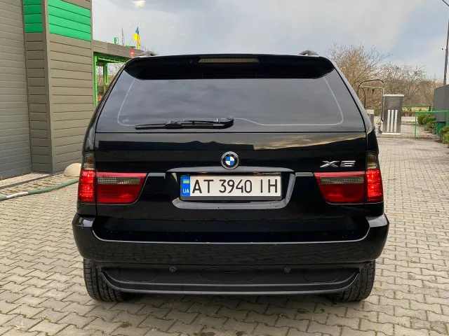 BMW X5 - фото 3