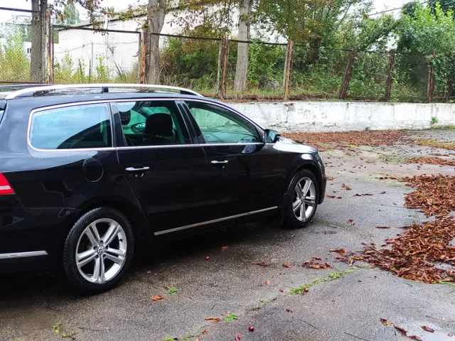 Volkswagen Passat - фото 3