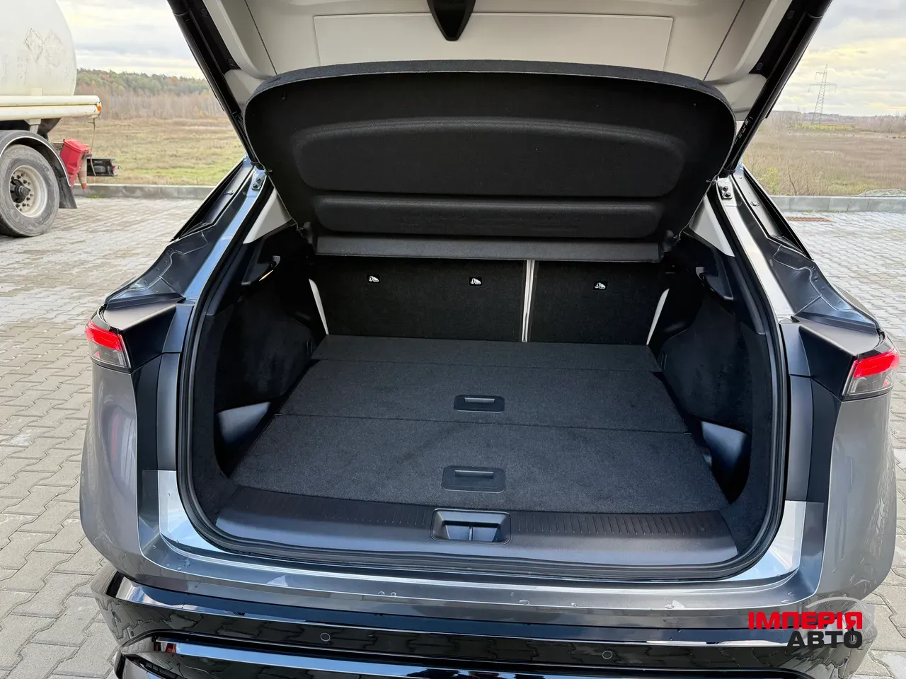 Nissan Ariya - фото 28