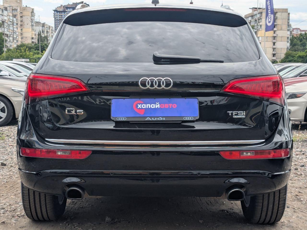 Audi Q5 - фото 12