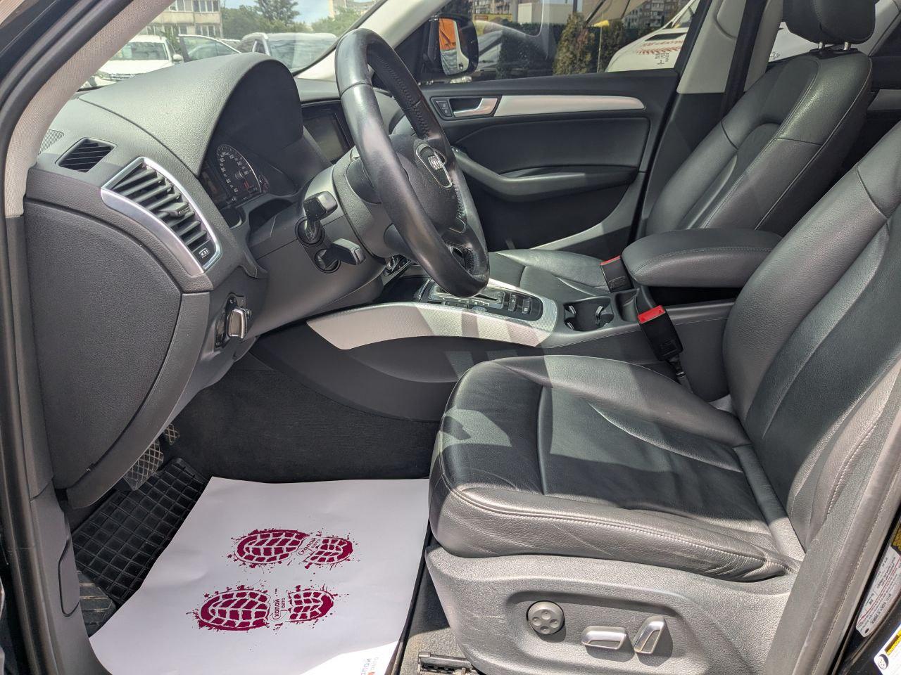 Audi Q5 - фото 8