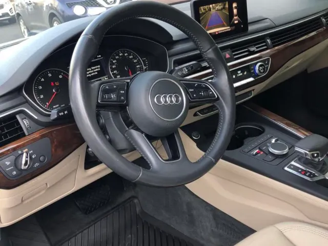 Audi A4 - фото 5