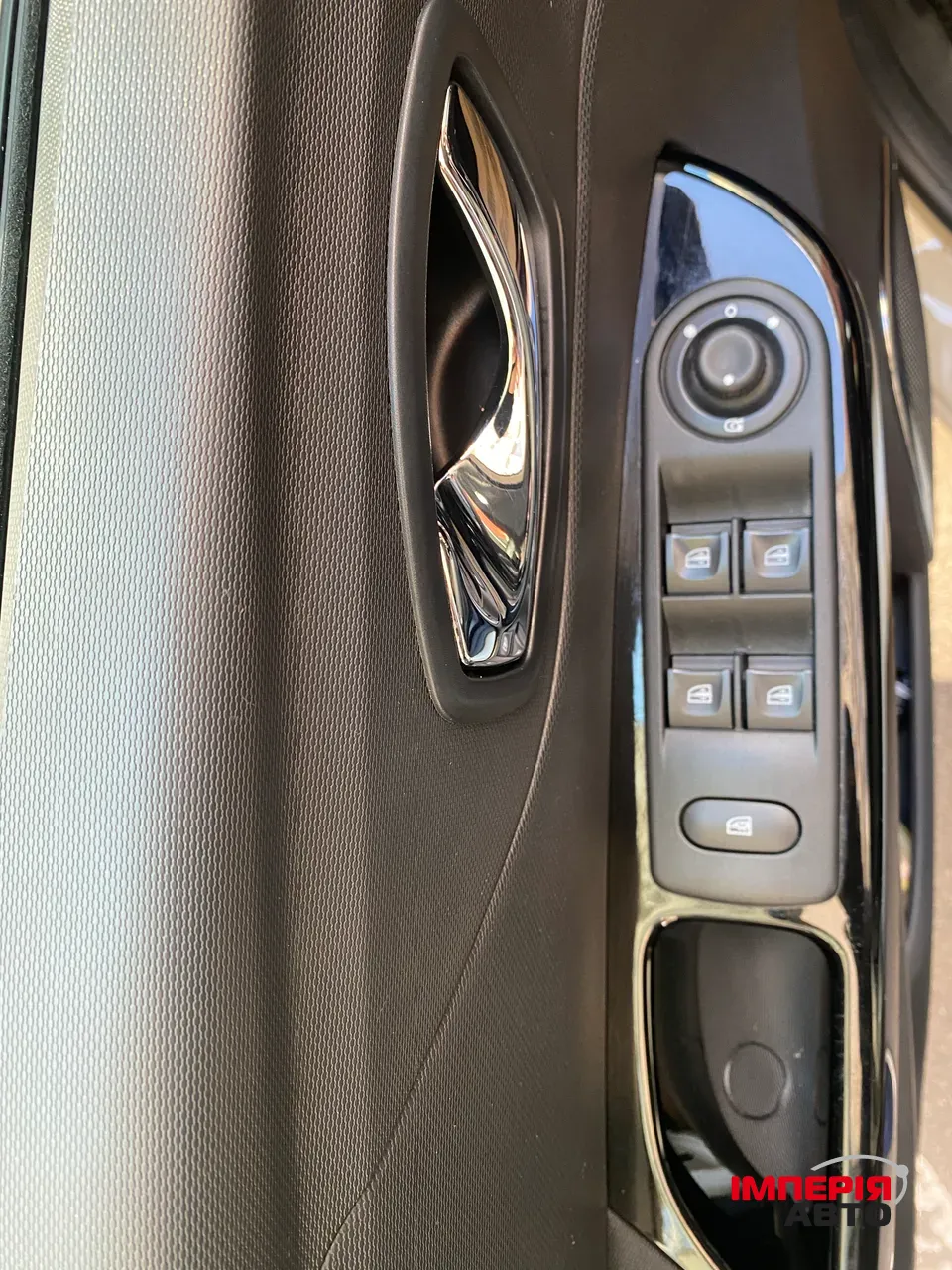 Renault Samsung QM3 - фото 25