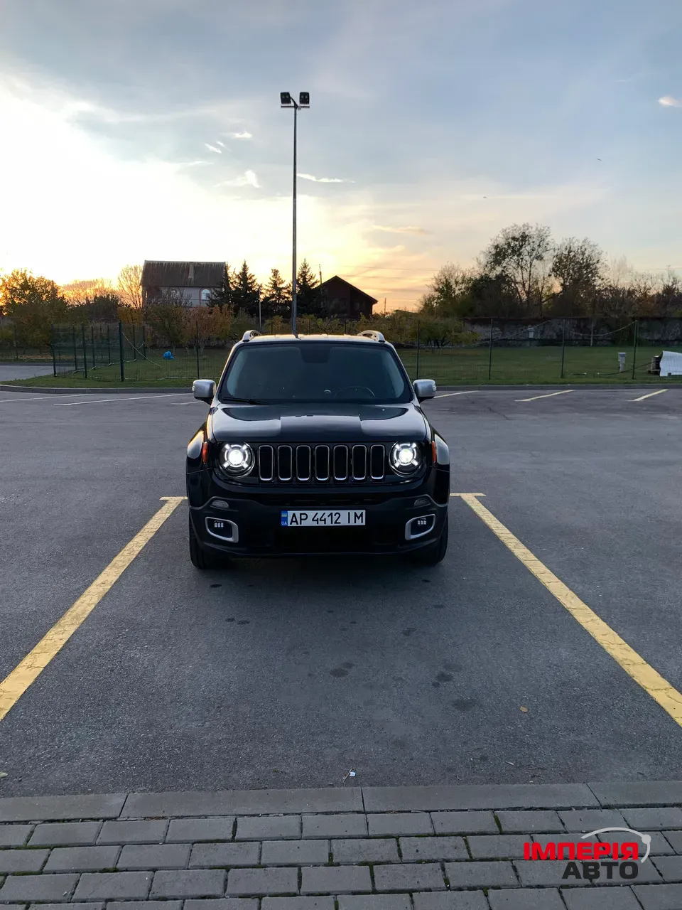 Jeep Renegade - фото 2