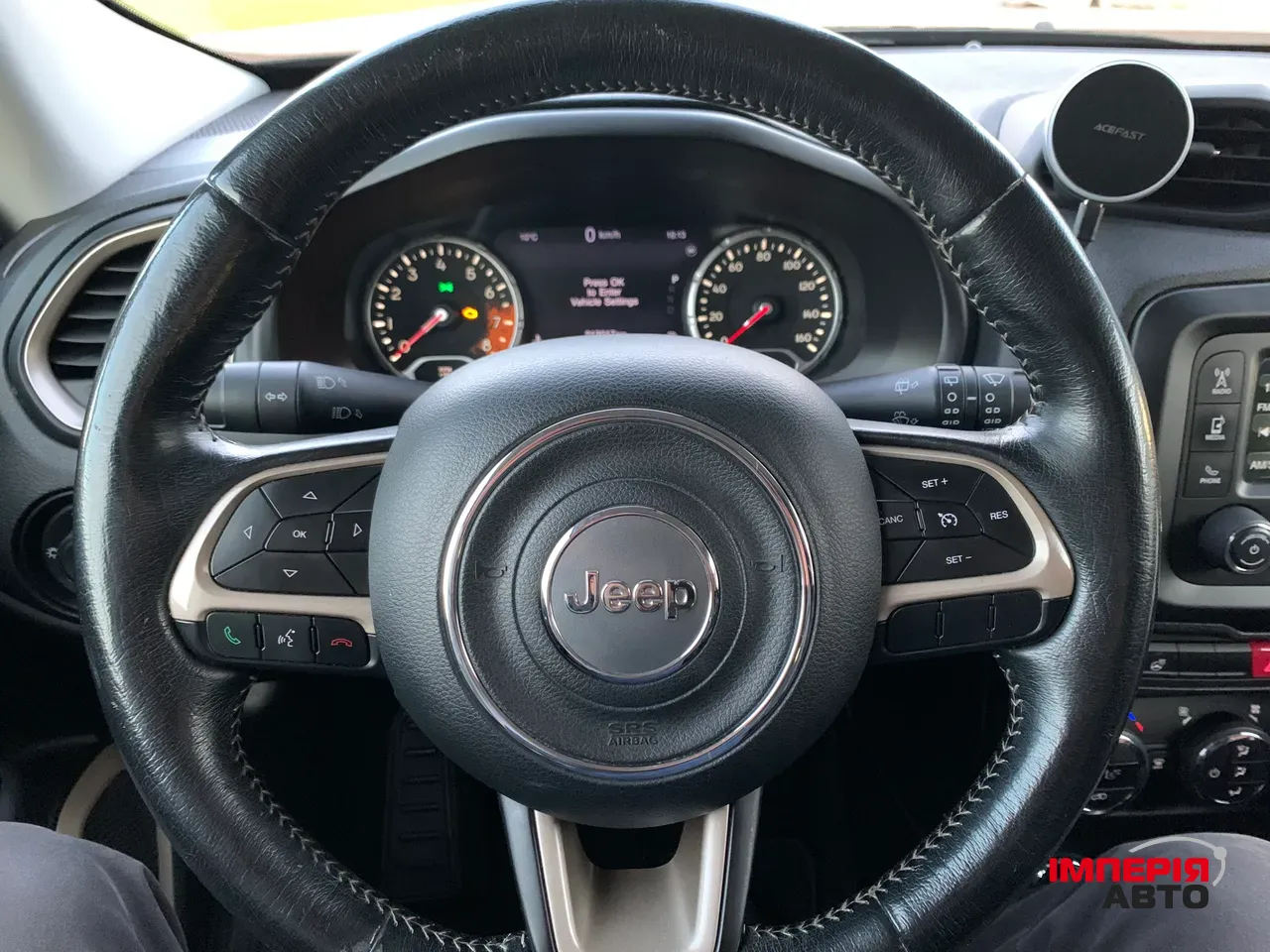 Jeep Renegade - фото 25