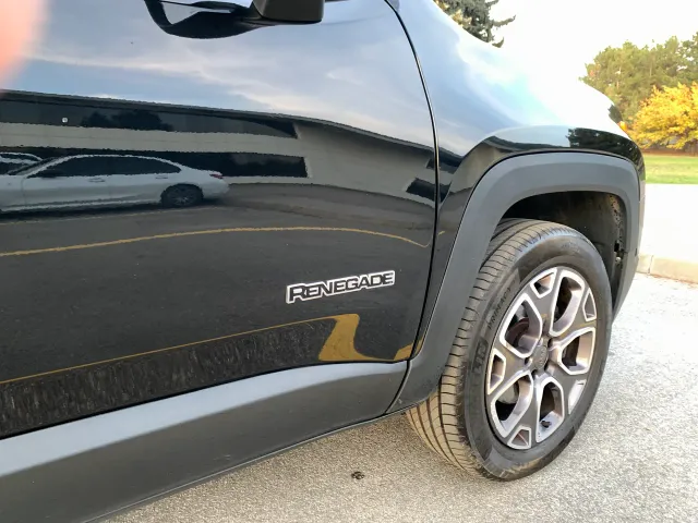 Jeep Renegade - фото 5