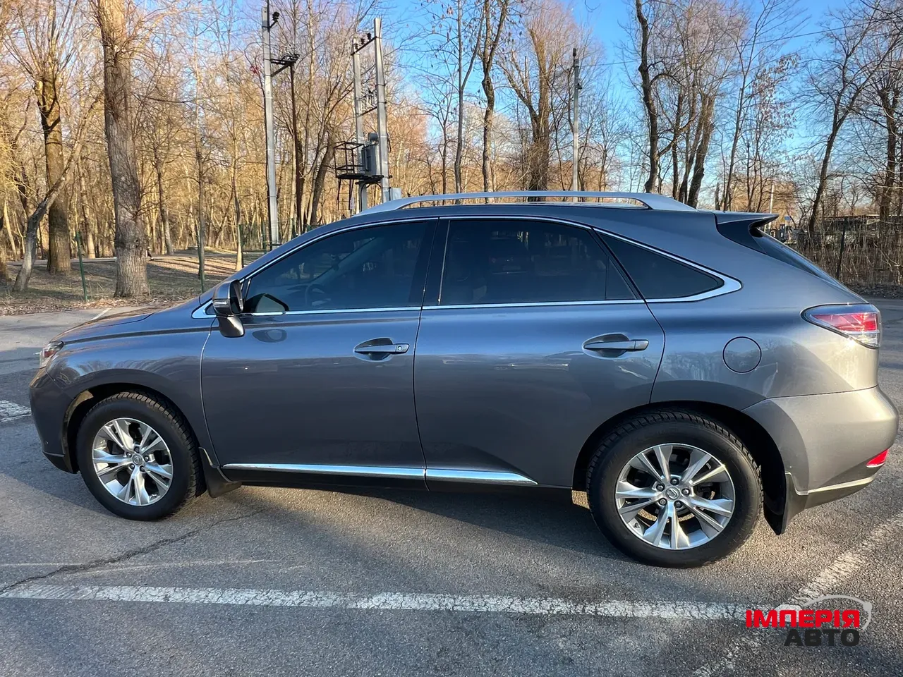 Lexus RX - фото 3