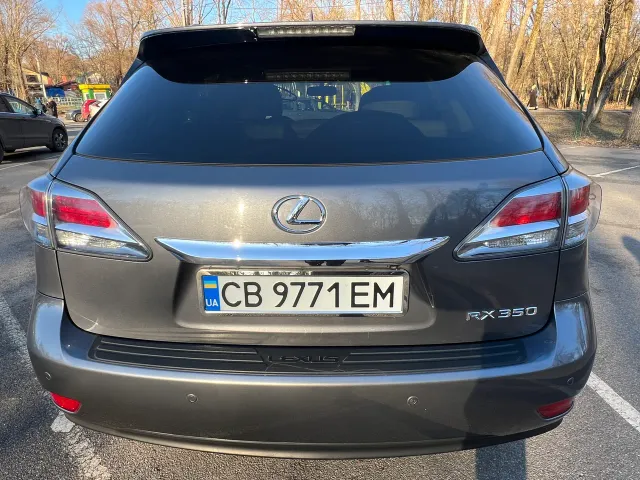 Lexus RX - фото 5