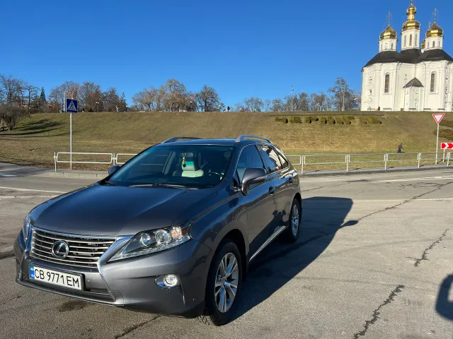 Lexus RX - фото 2