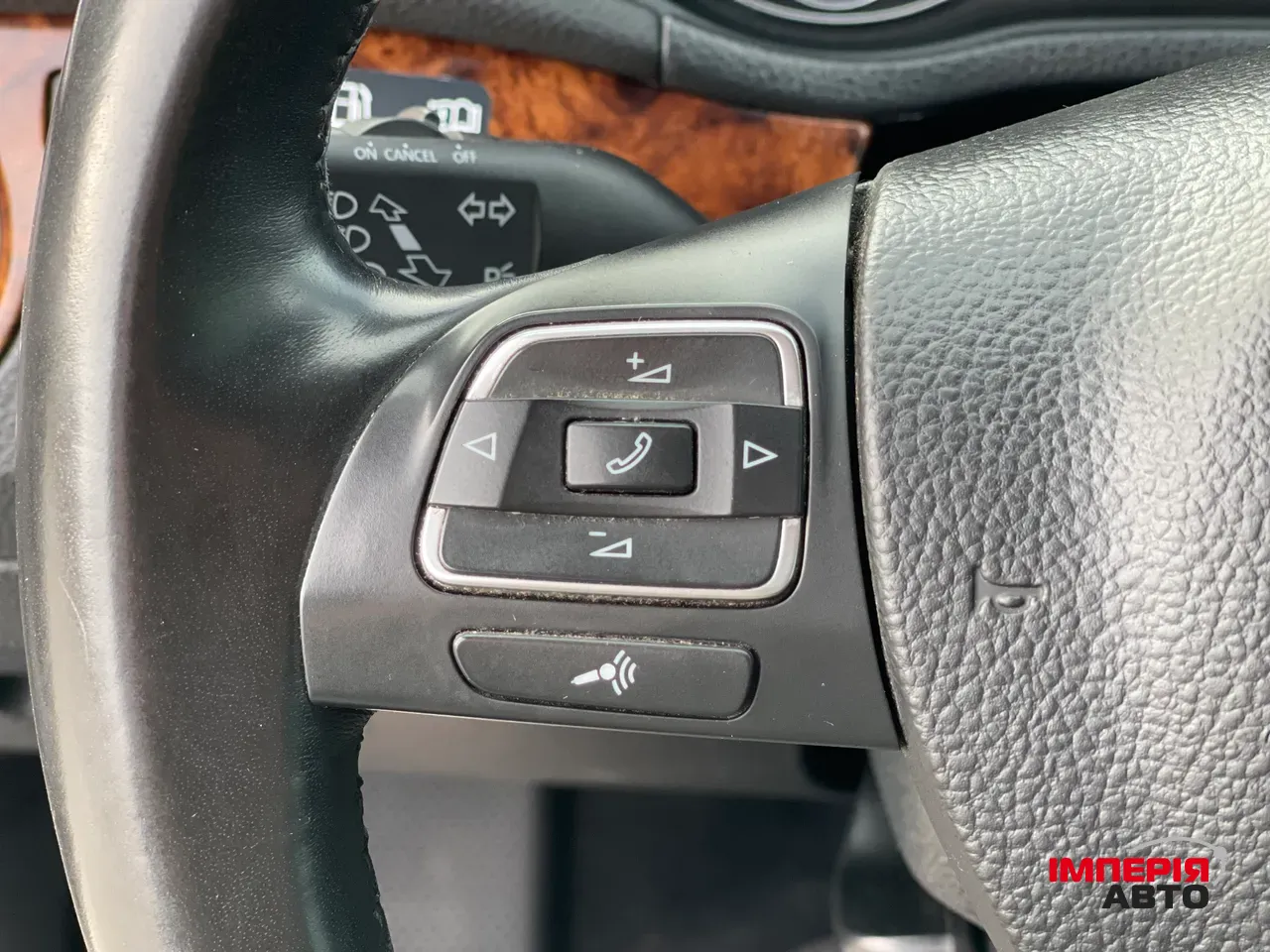 Volkswagen Passat - фото 39