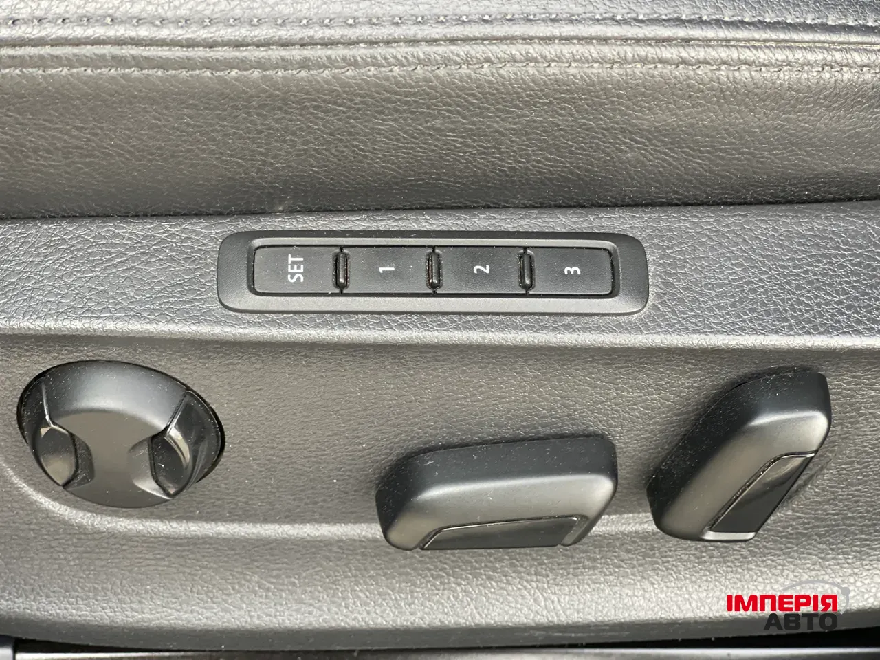 Volkswagen Passat - фото 43