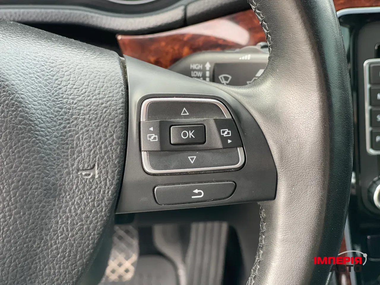 Volkswagen Passat - фото 40