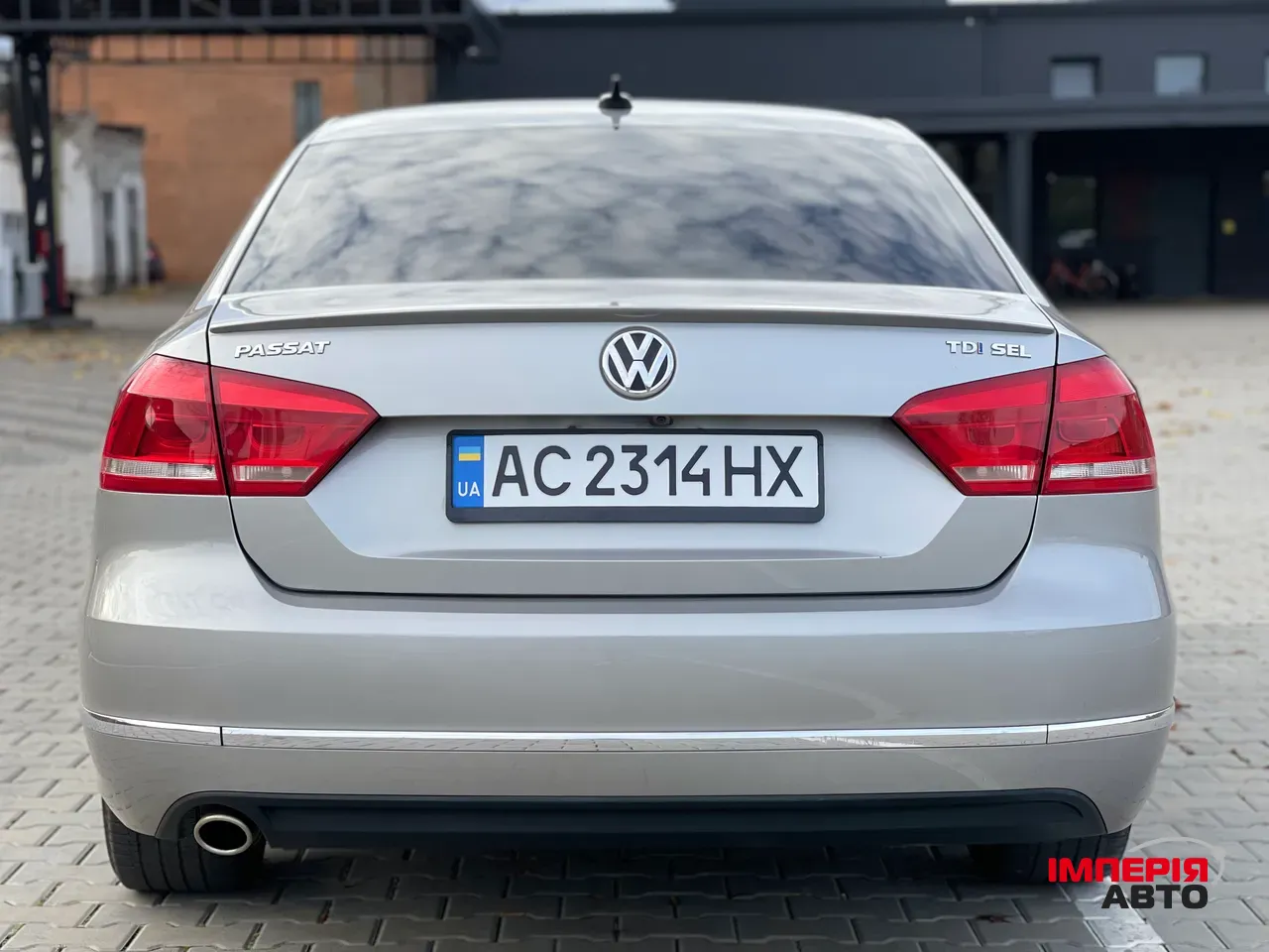 Volkswagen Passat - фото 11