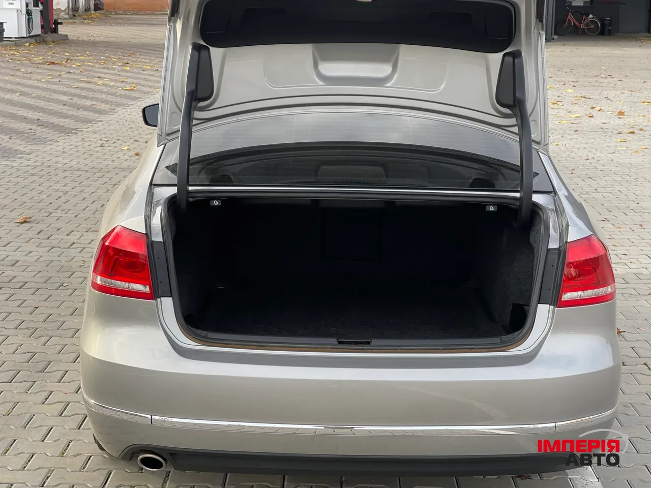 Volkswagen Passat - фото 19