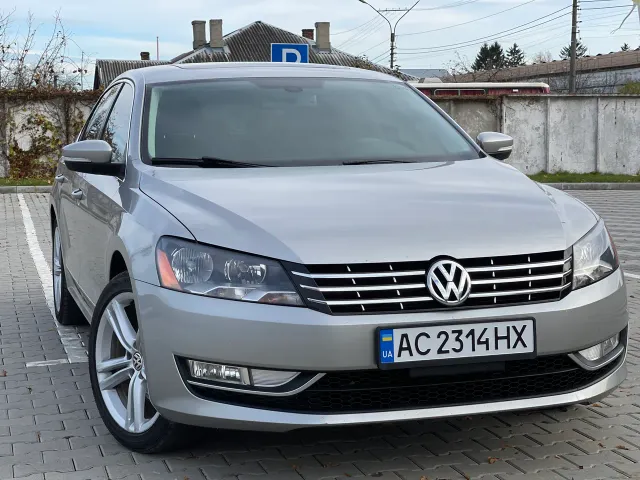 Volkswagen Passat - фото 2