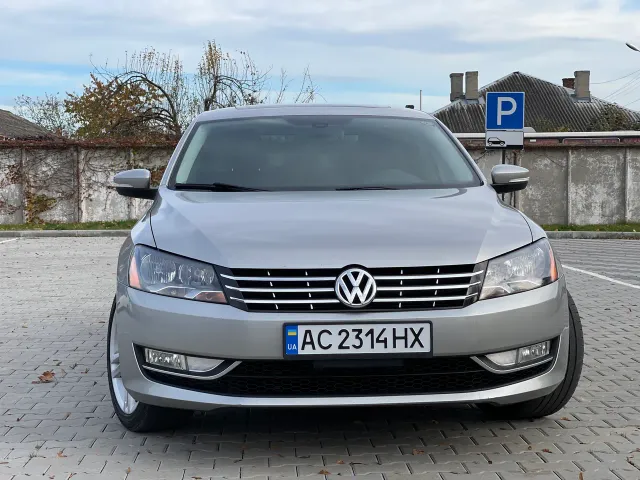 Volkswagen Passat - фото 3