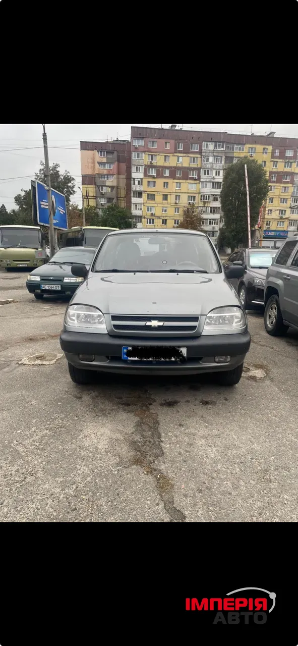 Chevrolet Niva - фото 2