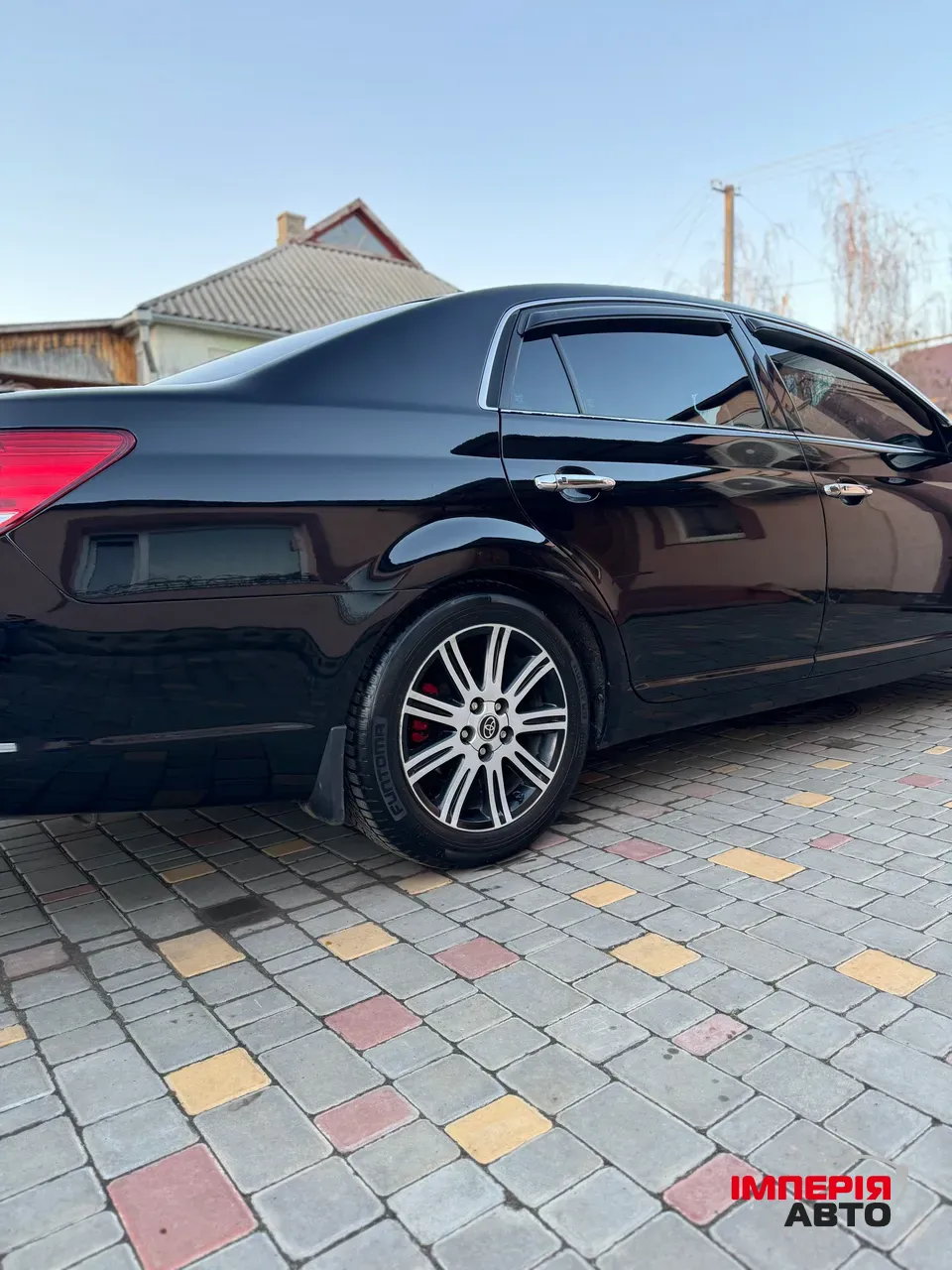 Toyota Avalon - фото 12